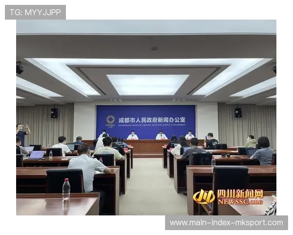 成都签下多名本土潜力股，为未来奠基人材